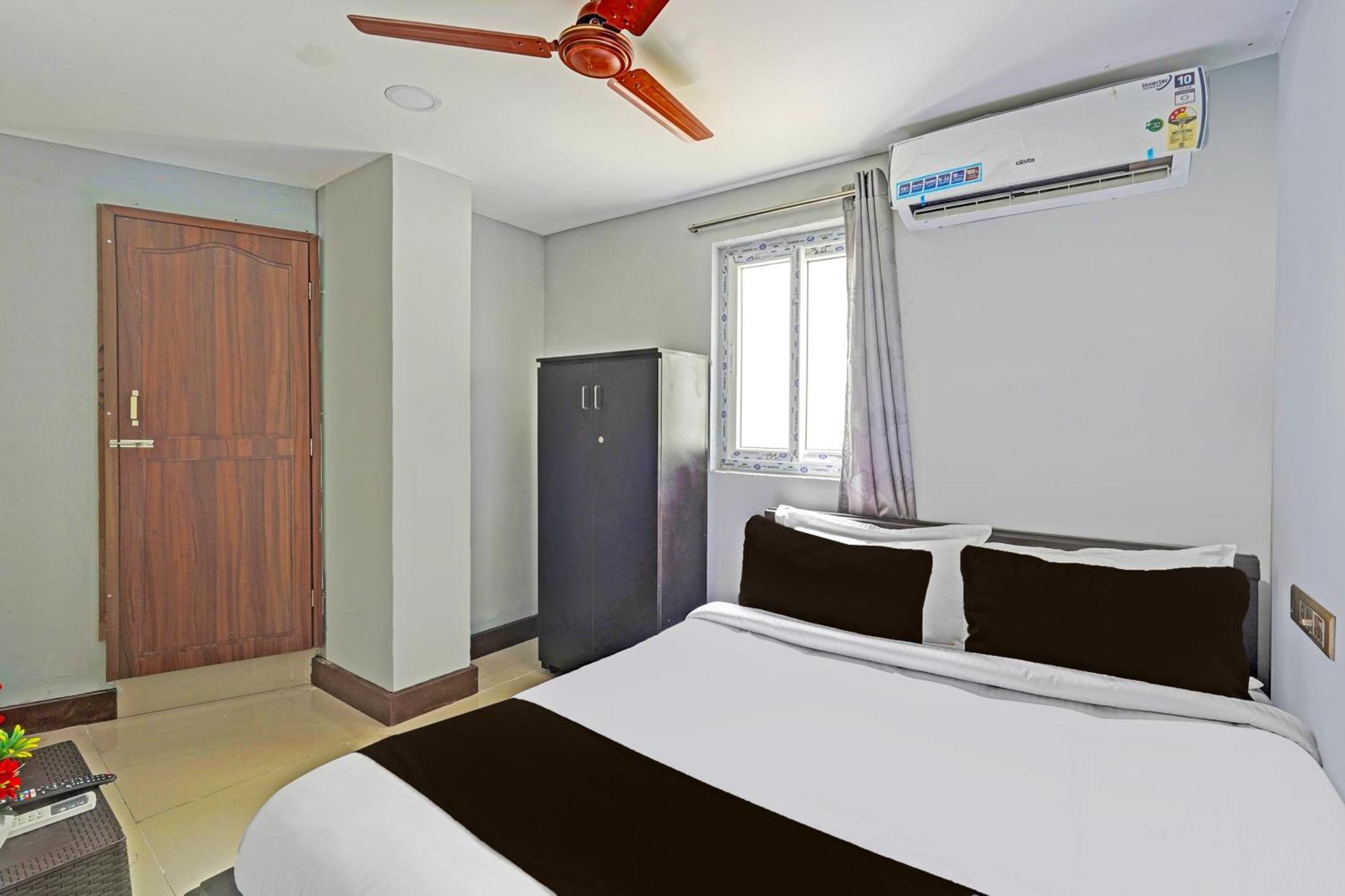 Super Hotel O Sholinganallur Near Anjaneya Temple Madras Buitenkant foto