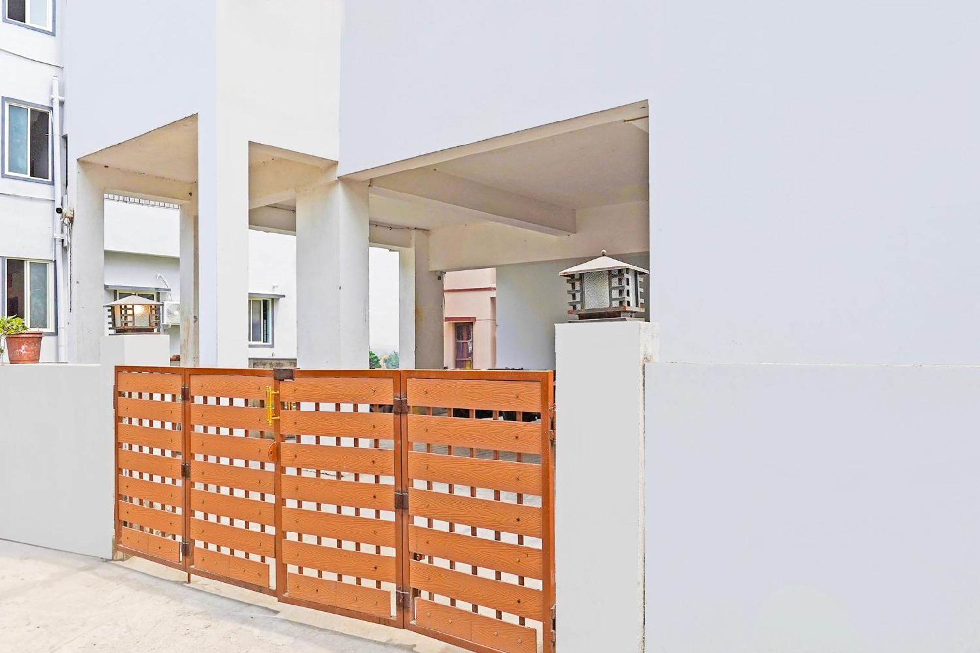 Super Hotel O Sholinganallur Near Anjaneya Temple Madras Buitenkant foto