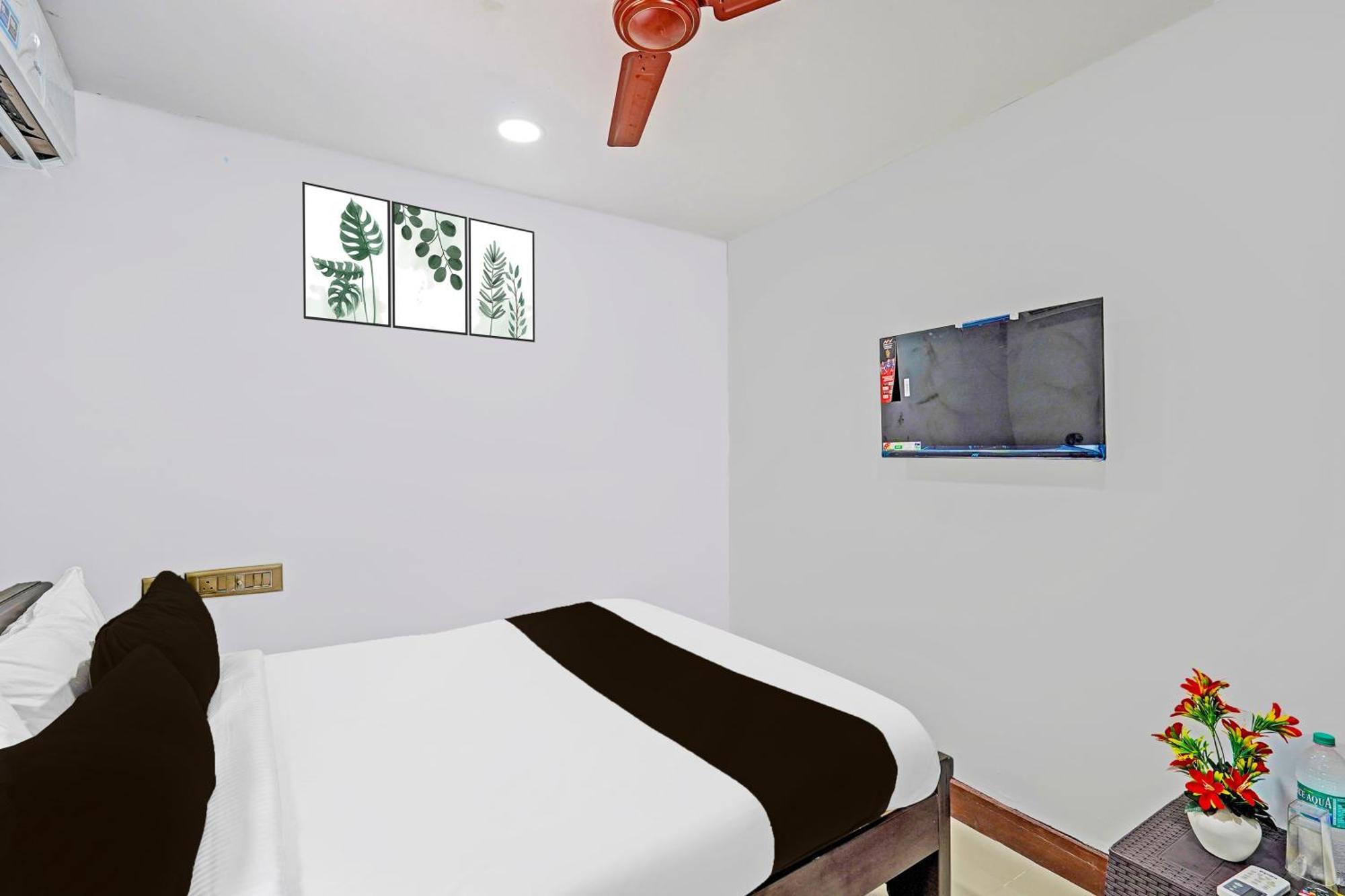 Super Hotel O Sholinganallur Near Anjaneya Temple Madras Buitenkant foto