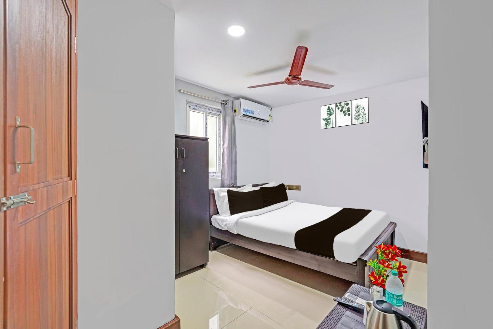Super Hotel O Sholinganallur Near Anjaneya Temple Madras Buitenkant foto